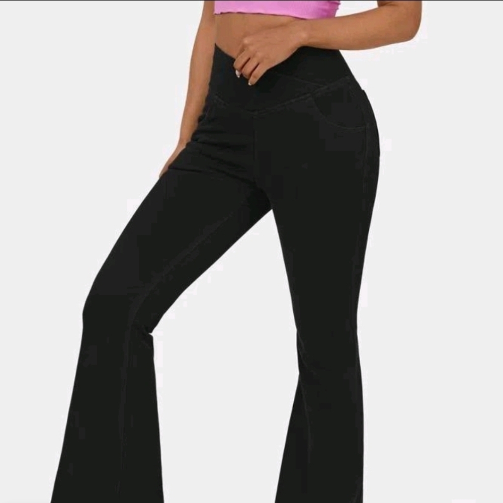 Halara Flex High Waisted Crossover Stretchy XL Flare Jeans